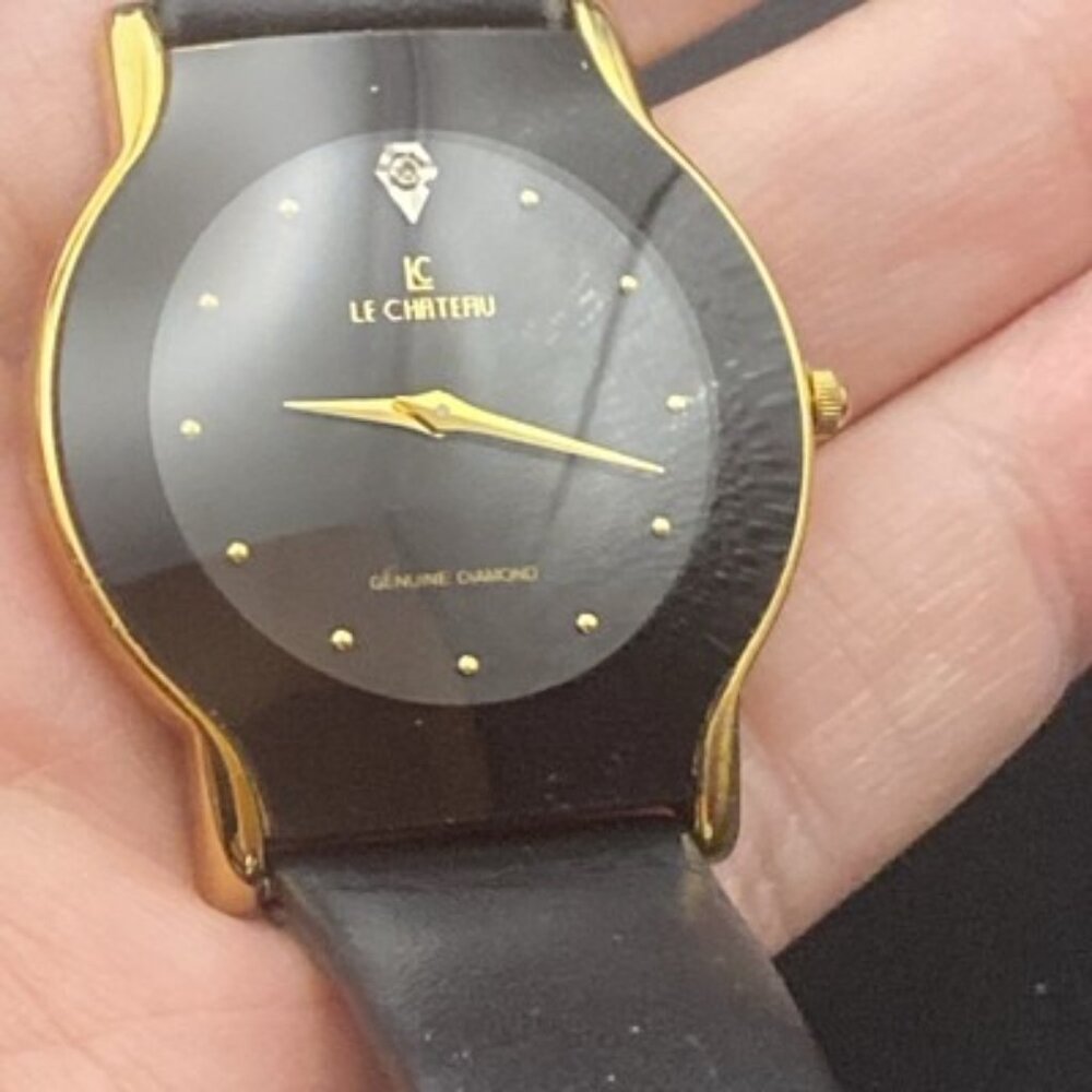Le Chateau Womens Diamond 18k Gold Plated Watch Black Leather New Battery Works - Picture 9 of 9